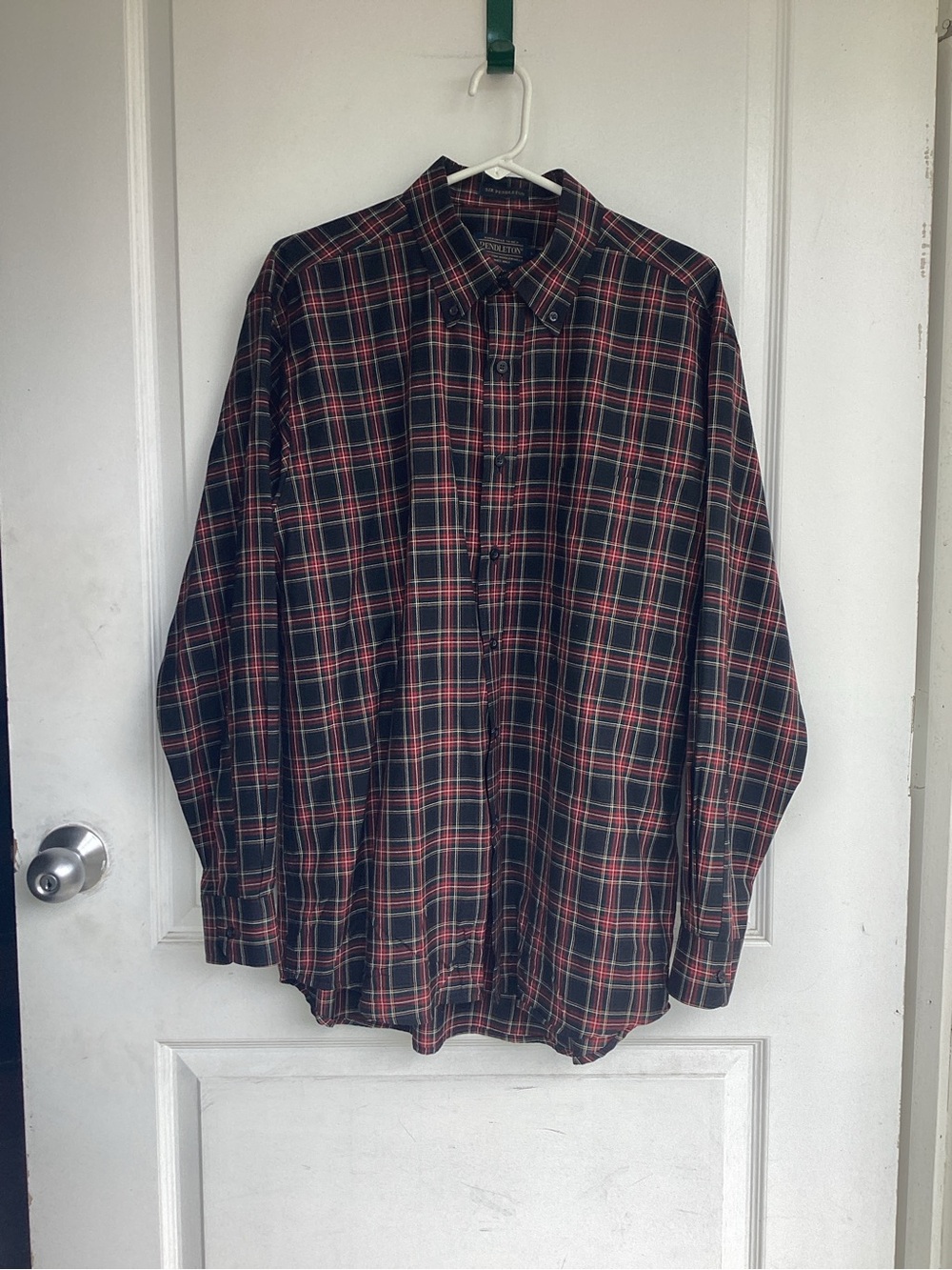 Sir Pendleton Red and Green Plaid Button-Down Wool Shirt Large